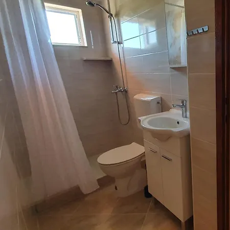 Apartament Family Friendly Apartments With A Swimming Pool Kupari, Dubrovnik - 22645 Mlini