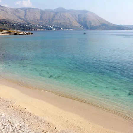 Family Friendly Apartments With A Swimming Pool Kupari, Dubrovnik - 22645 *