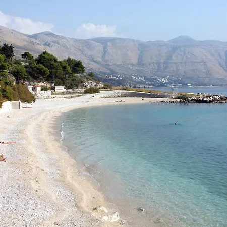 Apartament Family Friendly Apartments With A Swimming Pool Kupari, Dubrovnik - 22645 *