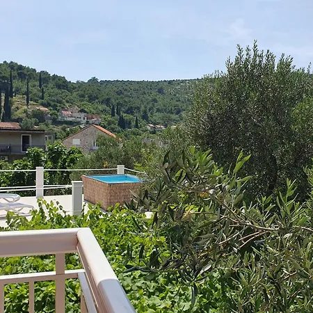 Family Friendly Apartments With A Swimming Pool Kupari, Dubrovnik - 22645